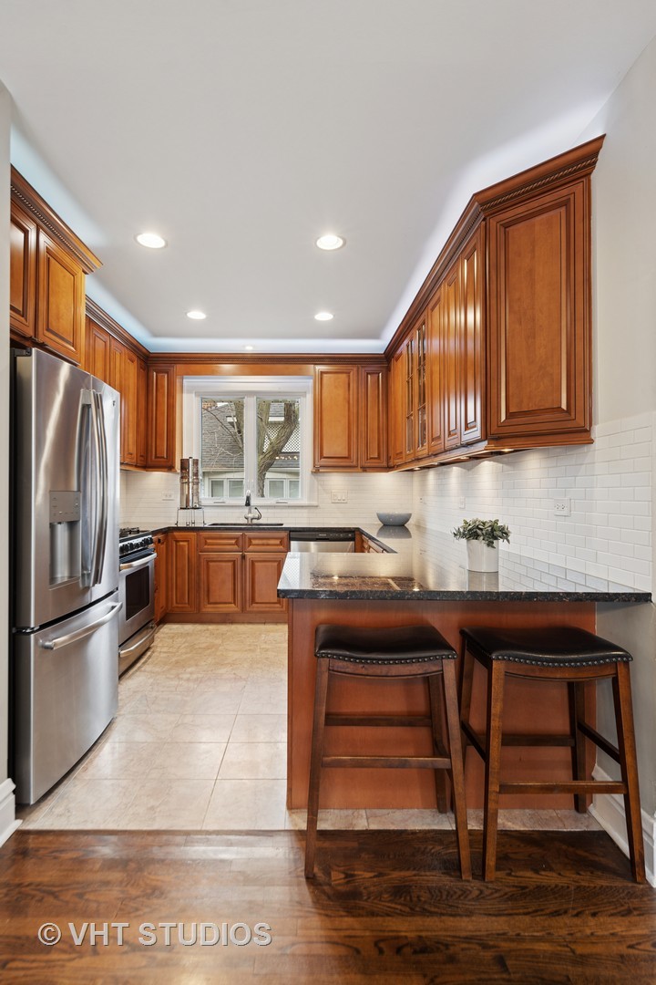 288 Oakland Grove Avenue