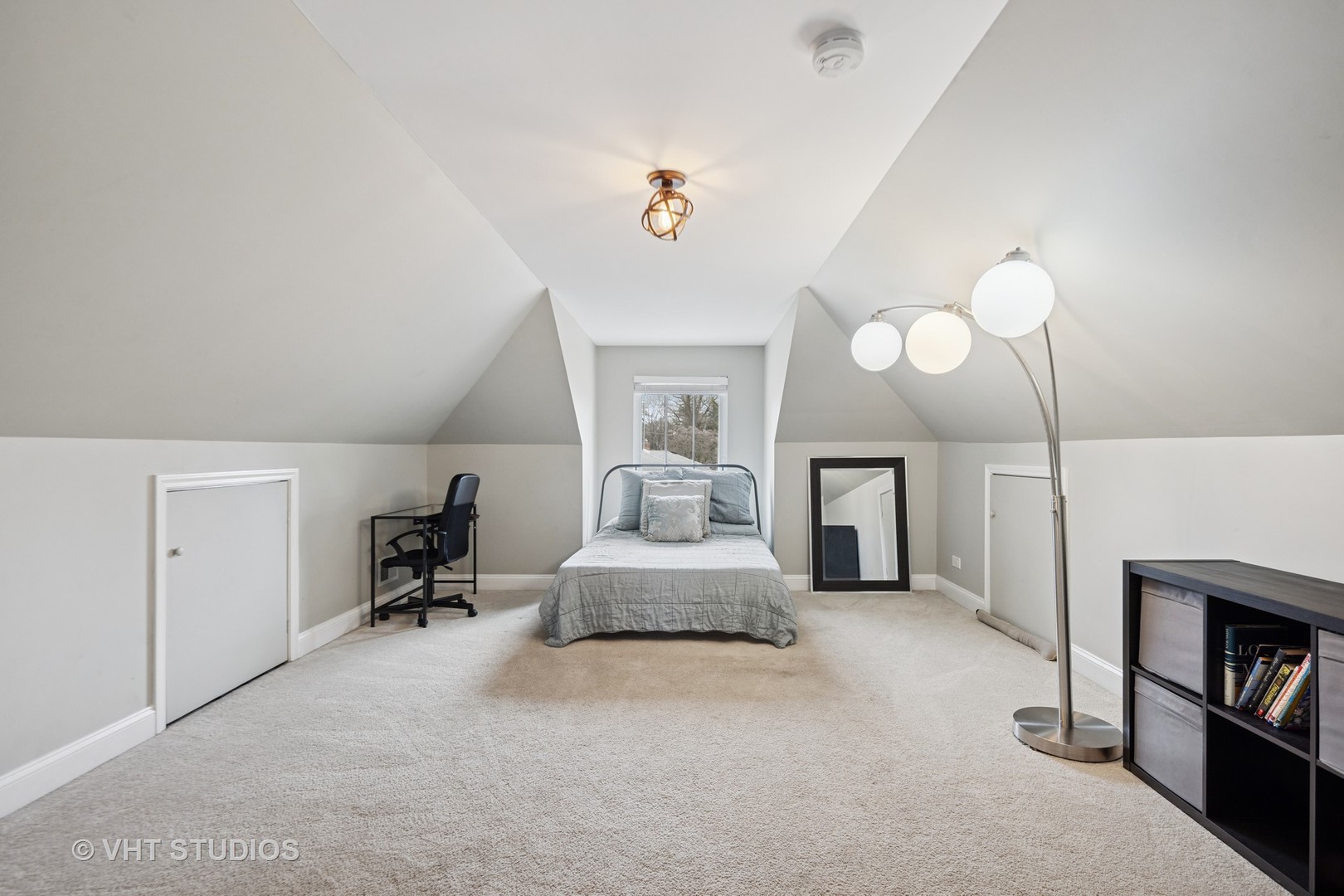 288 Oakland Grove Avenue