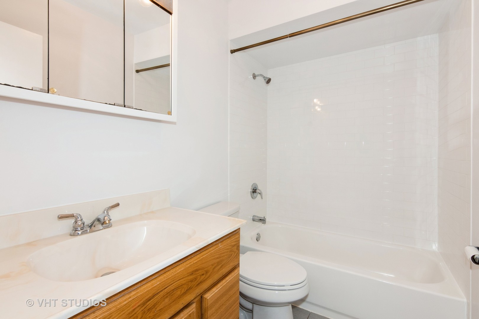 753 S Dwyer Avenue Unit: F