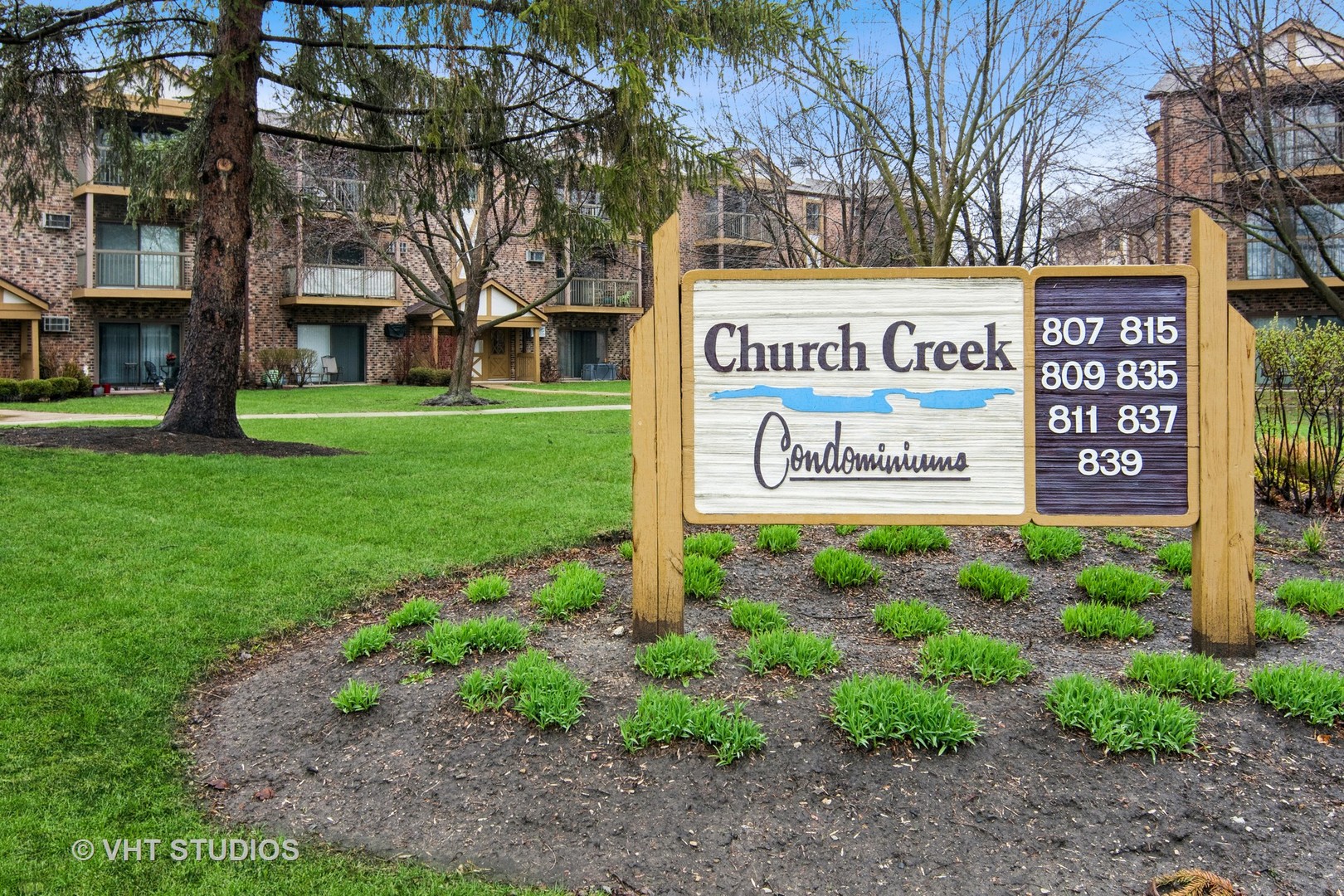 753 S Dwyer Avenue Unit: F