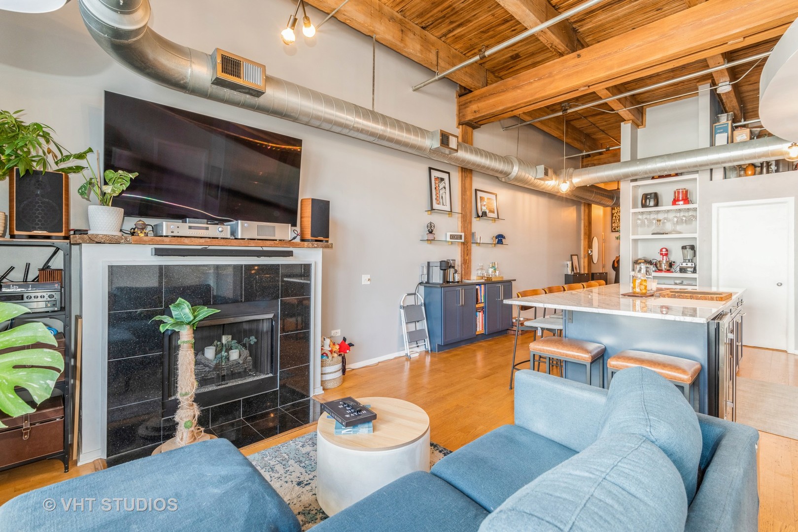 1632 S INDIANA Avenue Unit: 608