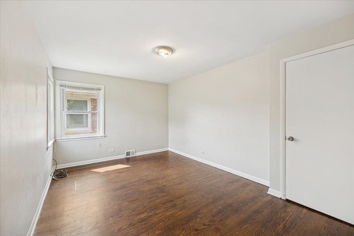 428 Elgin Avenue