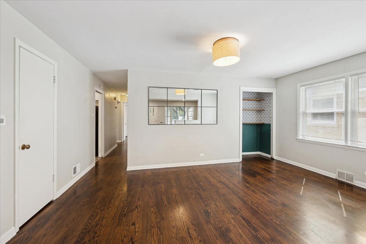 428 Elgin Avenue