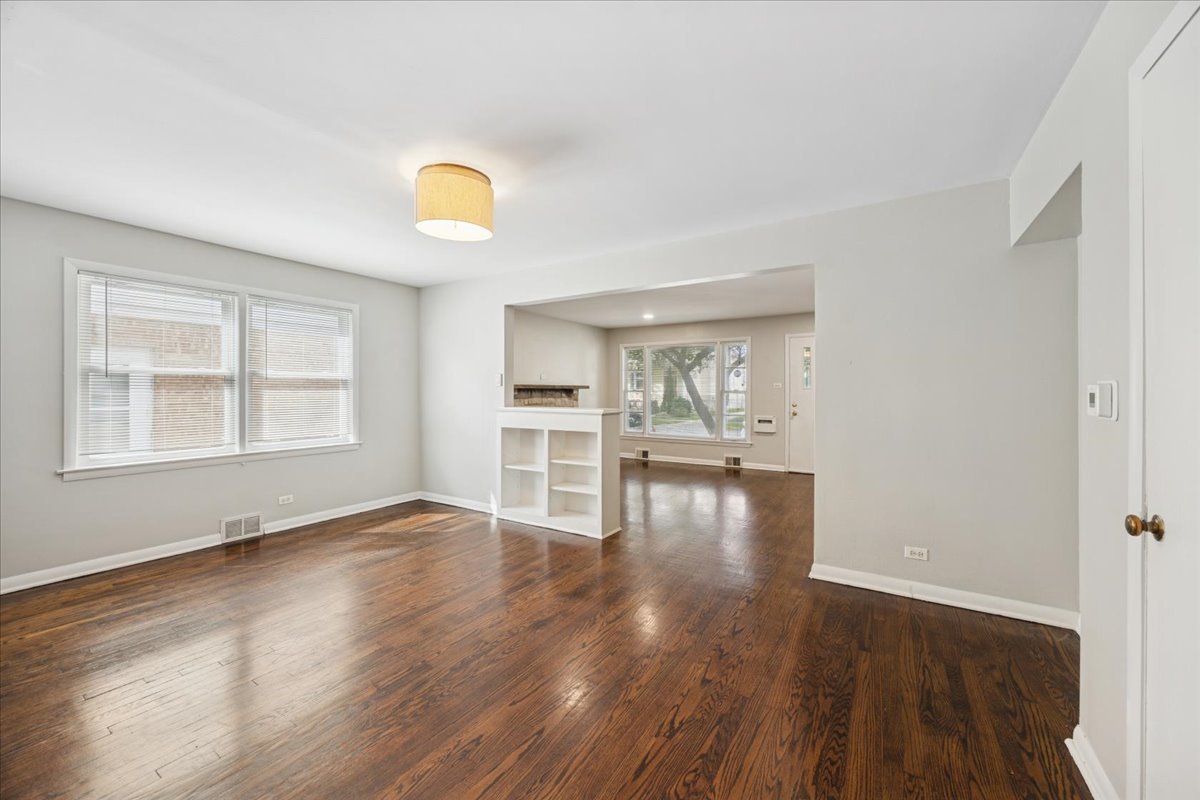 428 Elgin Avenue