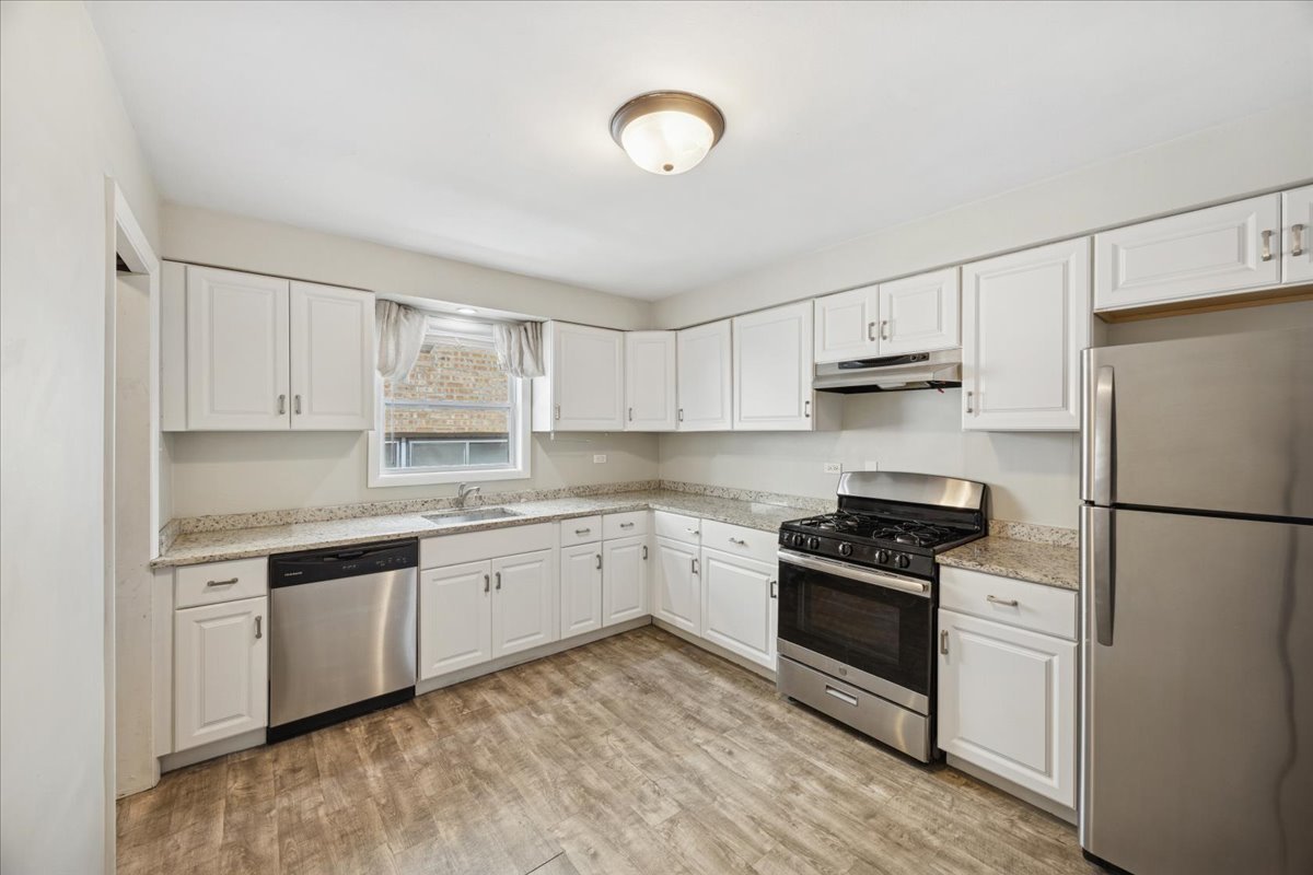 428 Elgin Avenue