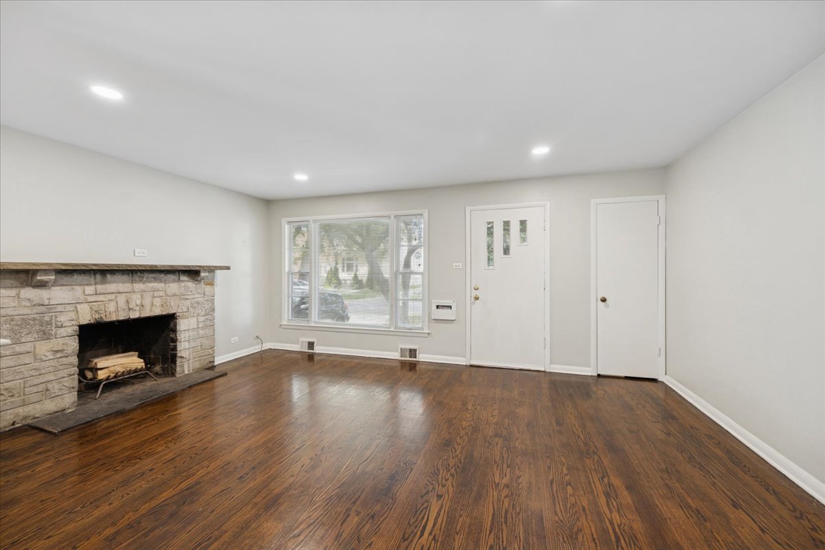 428 Elgin Avenue