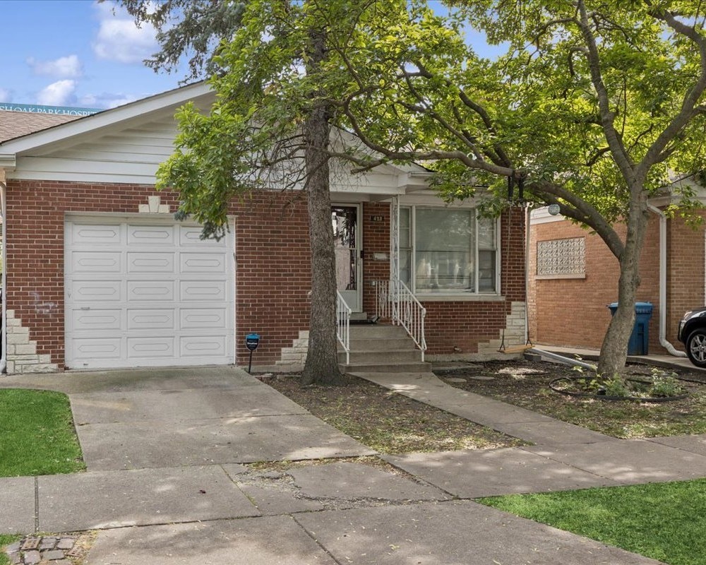 428 Elgin Avenue