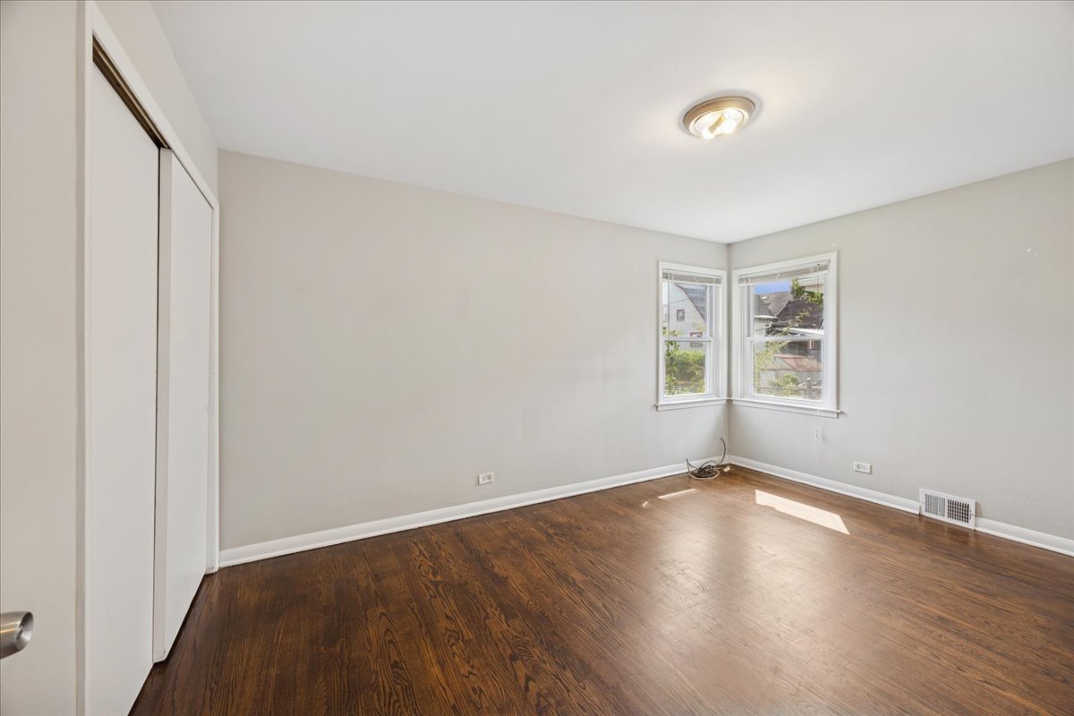 428 Elgin Avenue