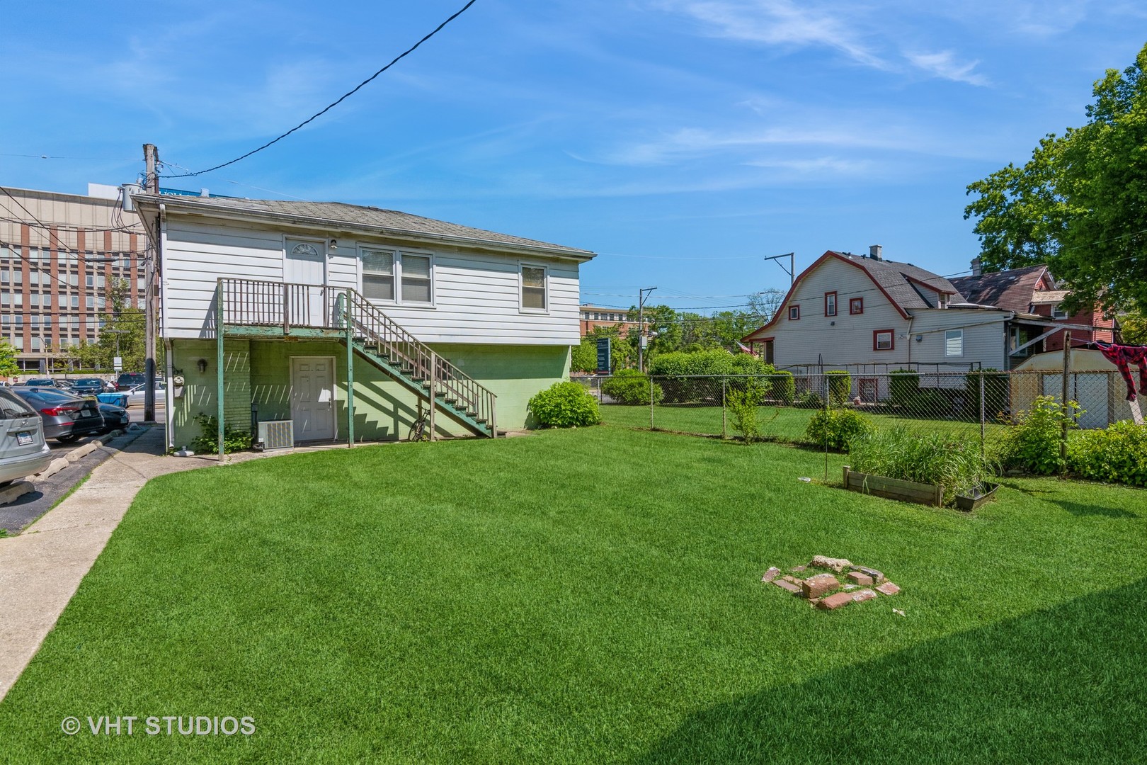 428 Elgin Avenue