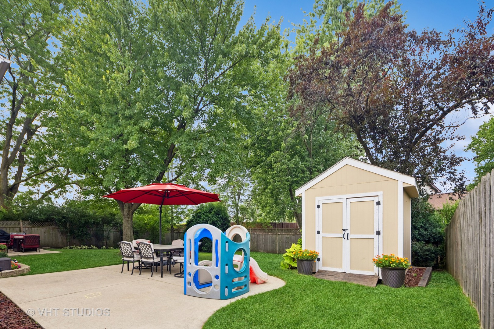 1398 Berkenshire Lane