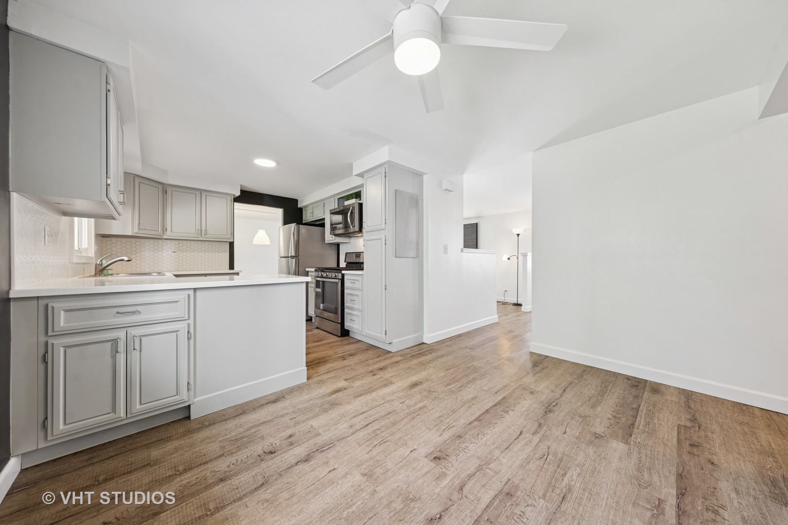 405 Clifton Court