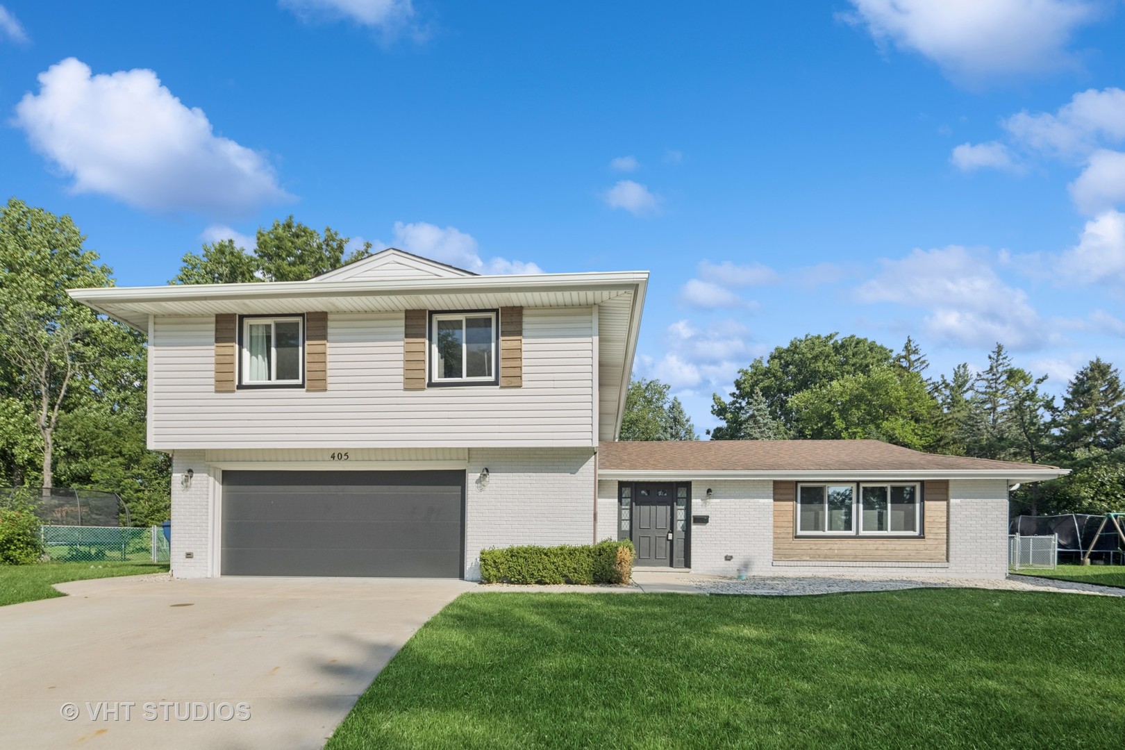 405 Clifton Court