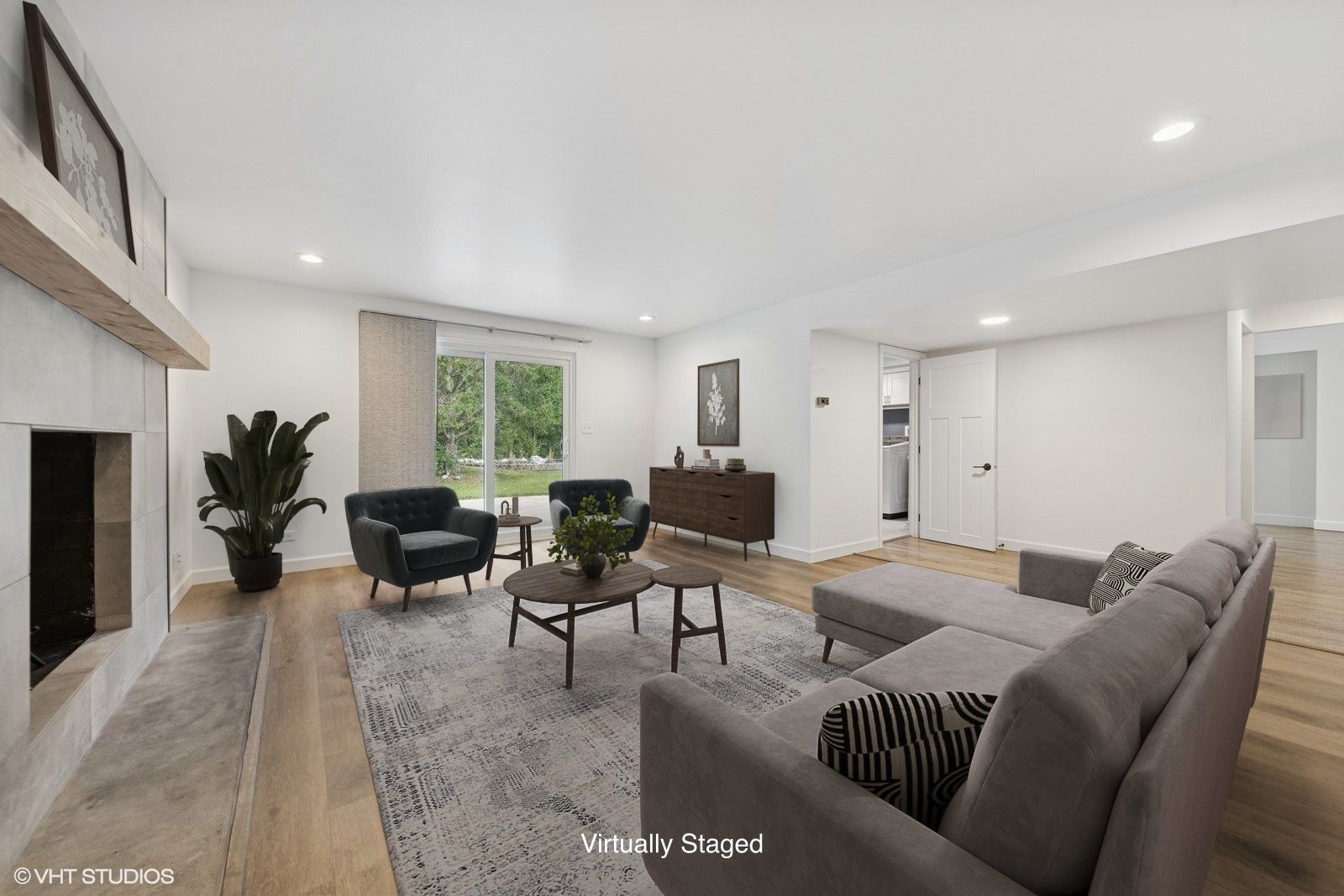 405 Clifton Court