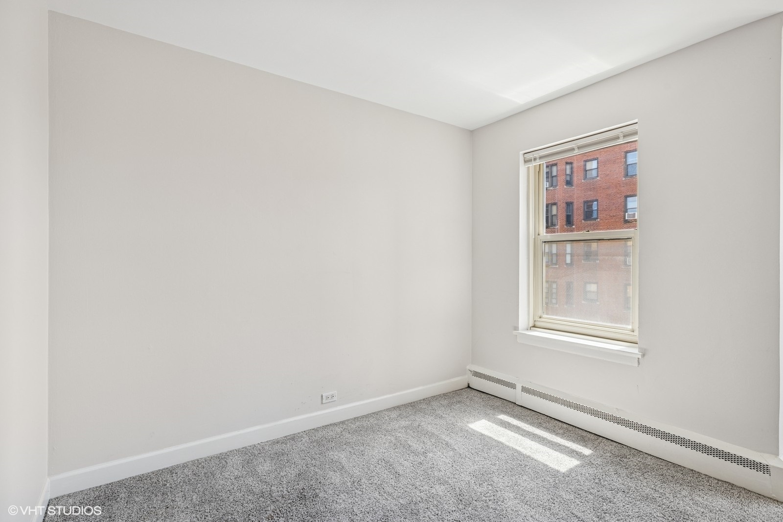 4920 N Marine Drive Unit: 512