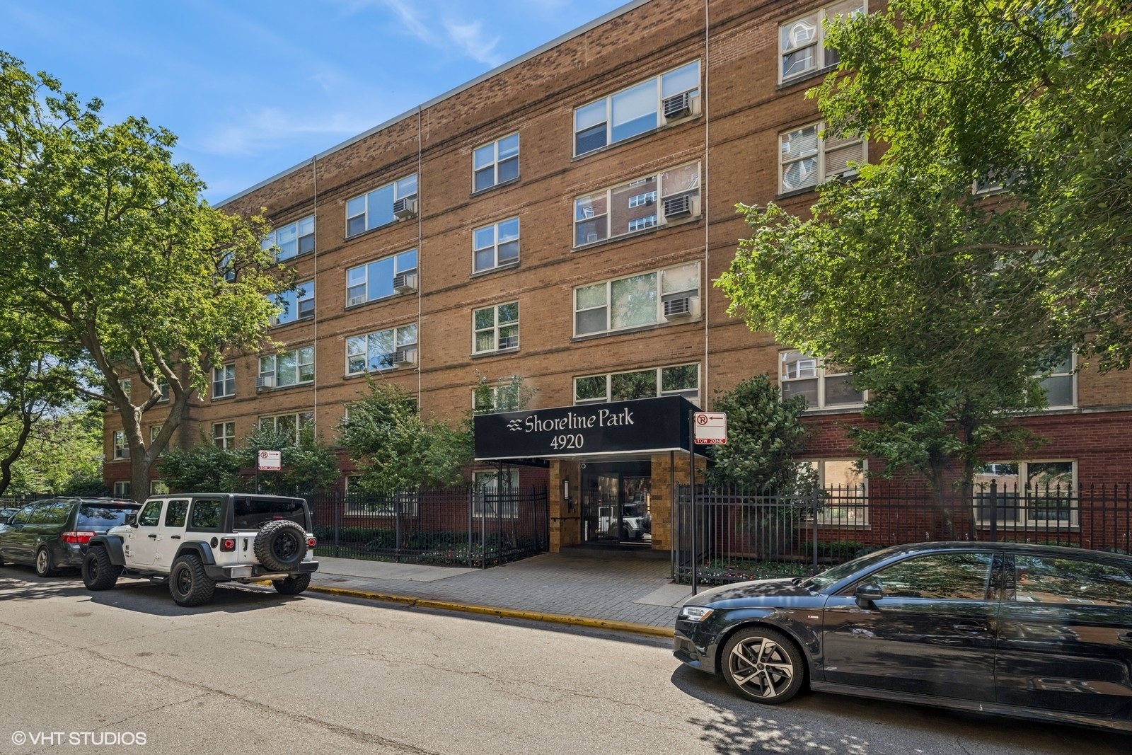 4920 N Marine Drive Unit: 512
