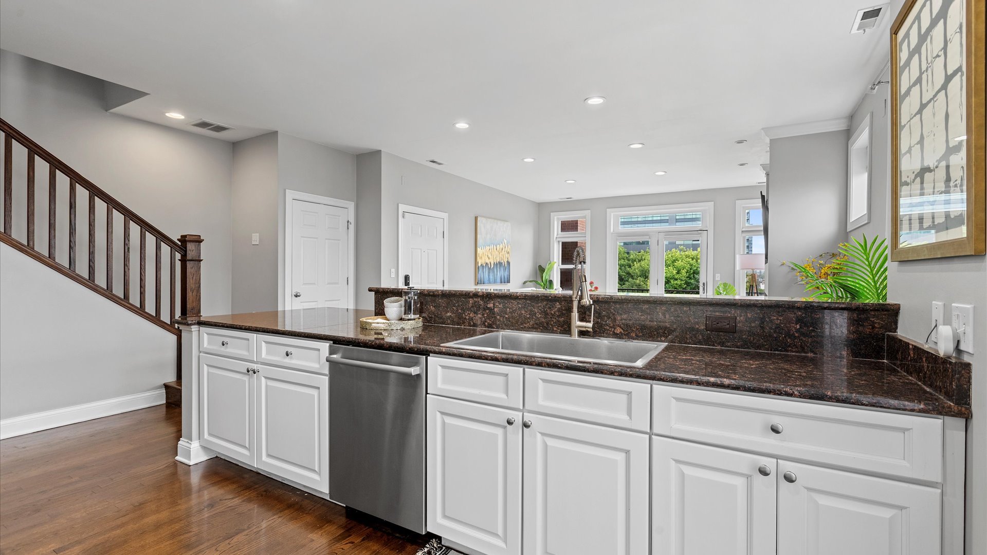 1122 W Hubbard Street Unit: 4W