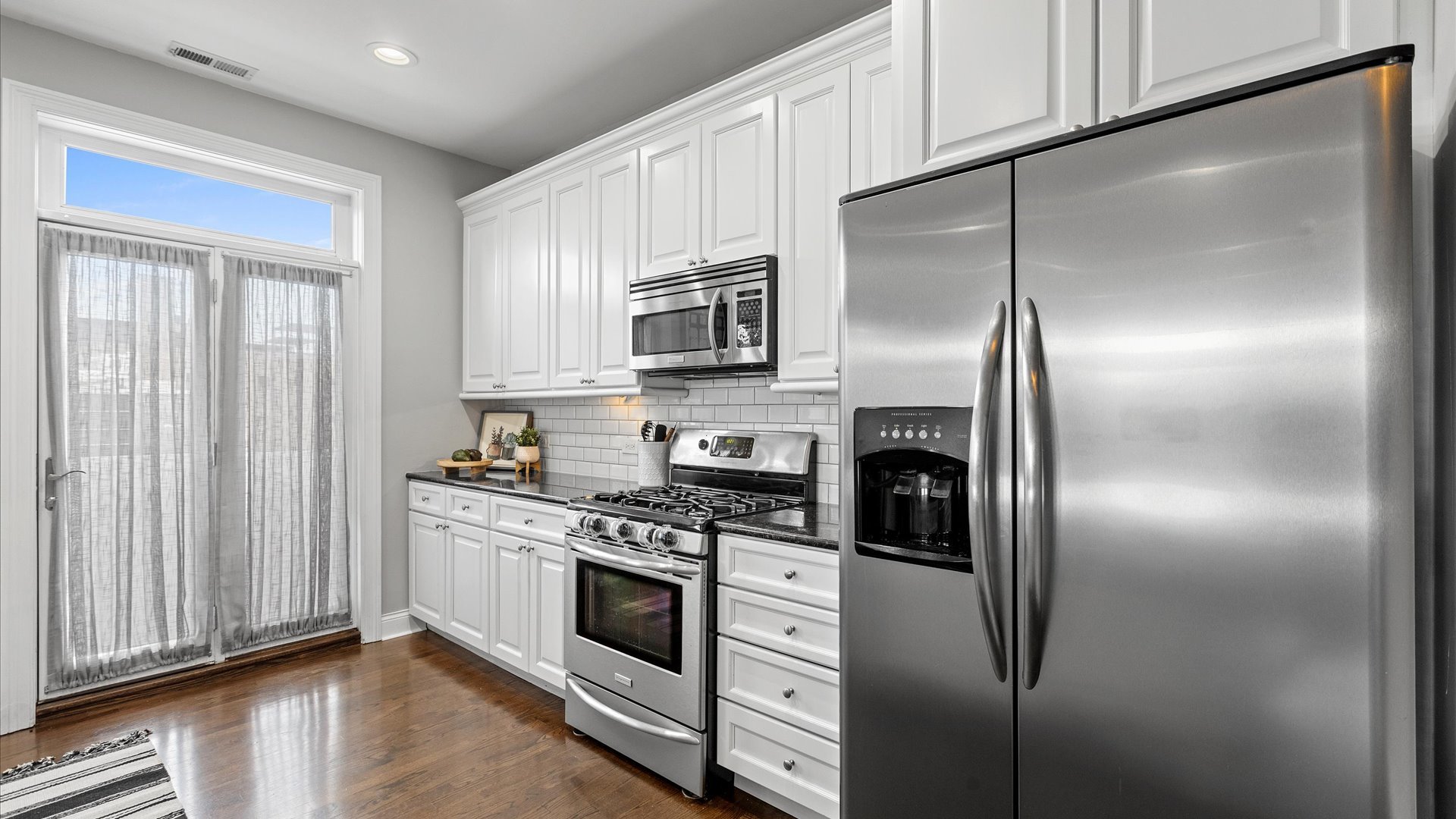 1122 W Hubbard Street Unit: 4W