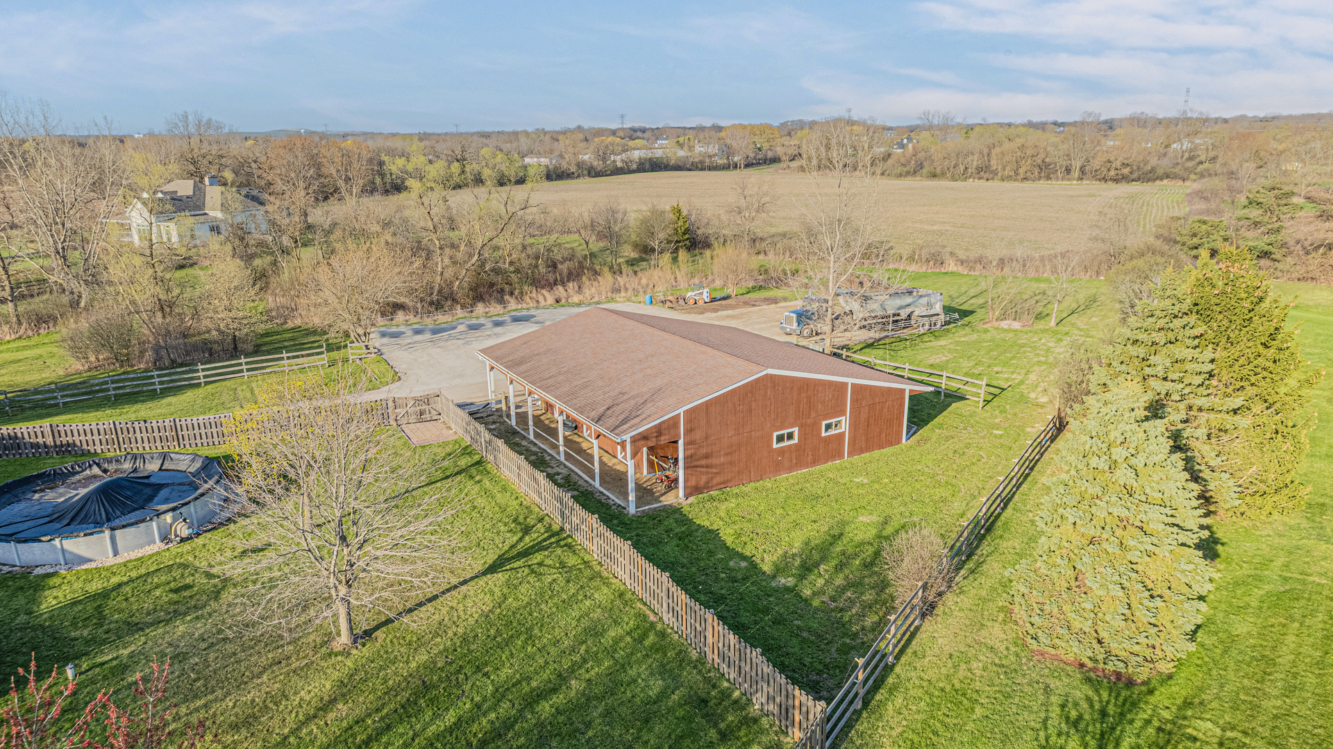 39935 N Prairie View Drive