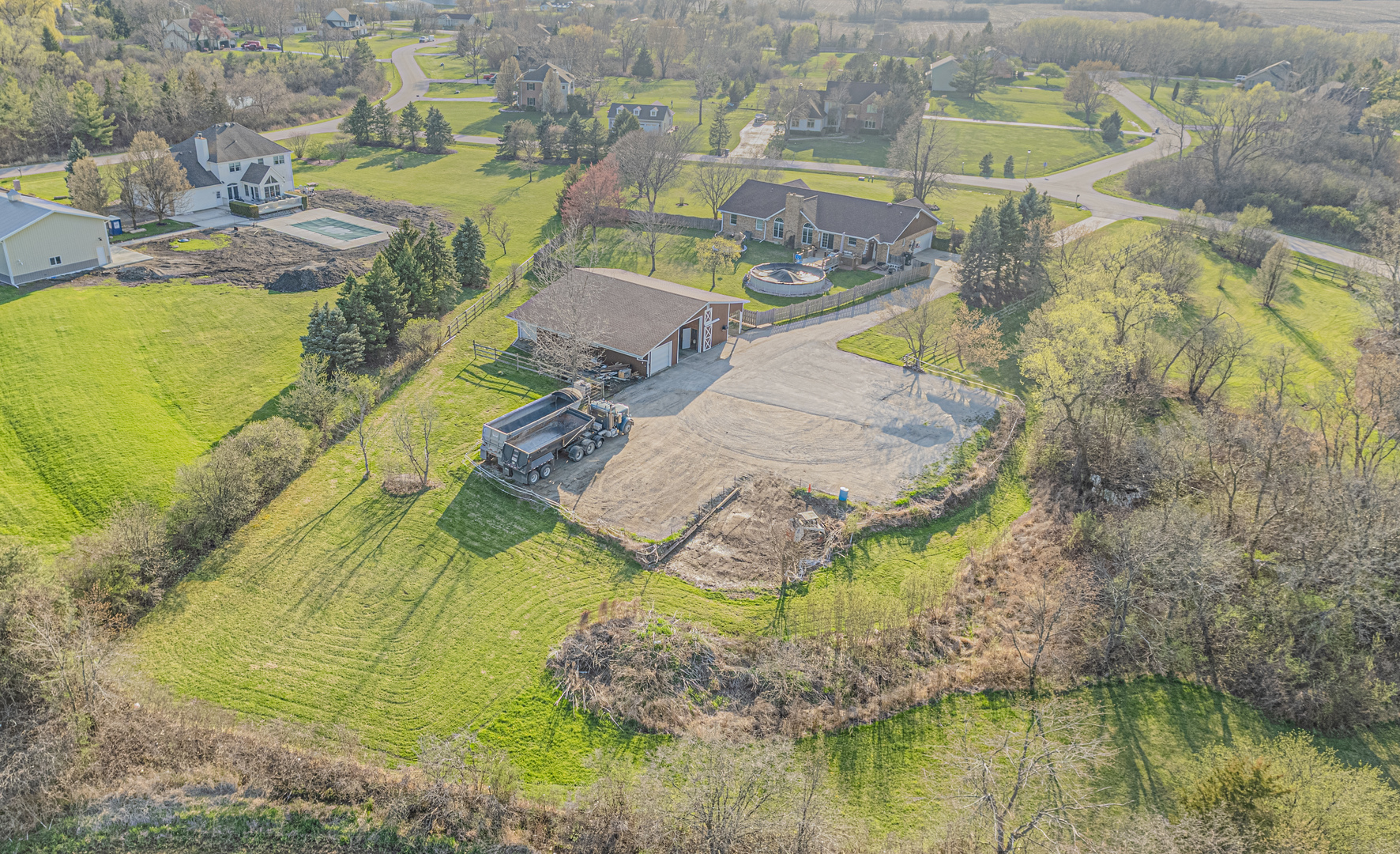 39935 N Prairie View Drive