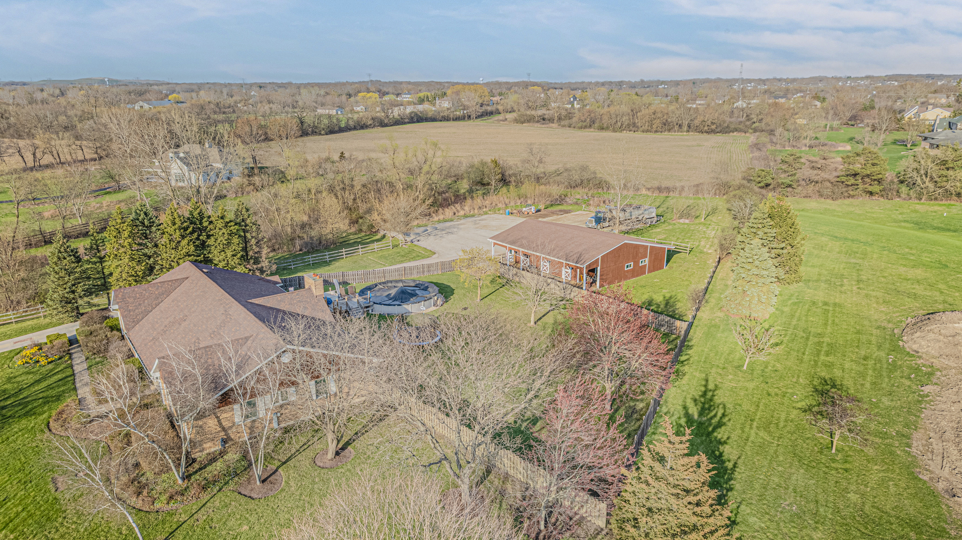 39935 N Prairie View Drive