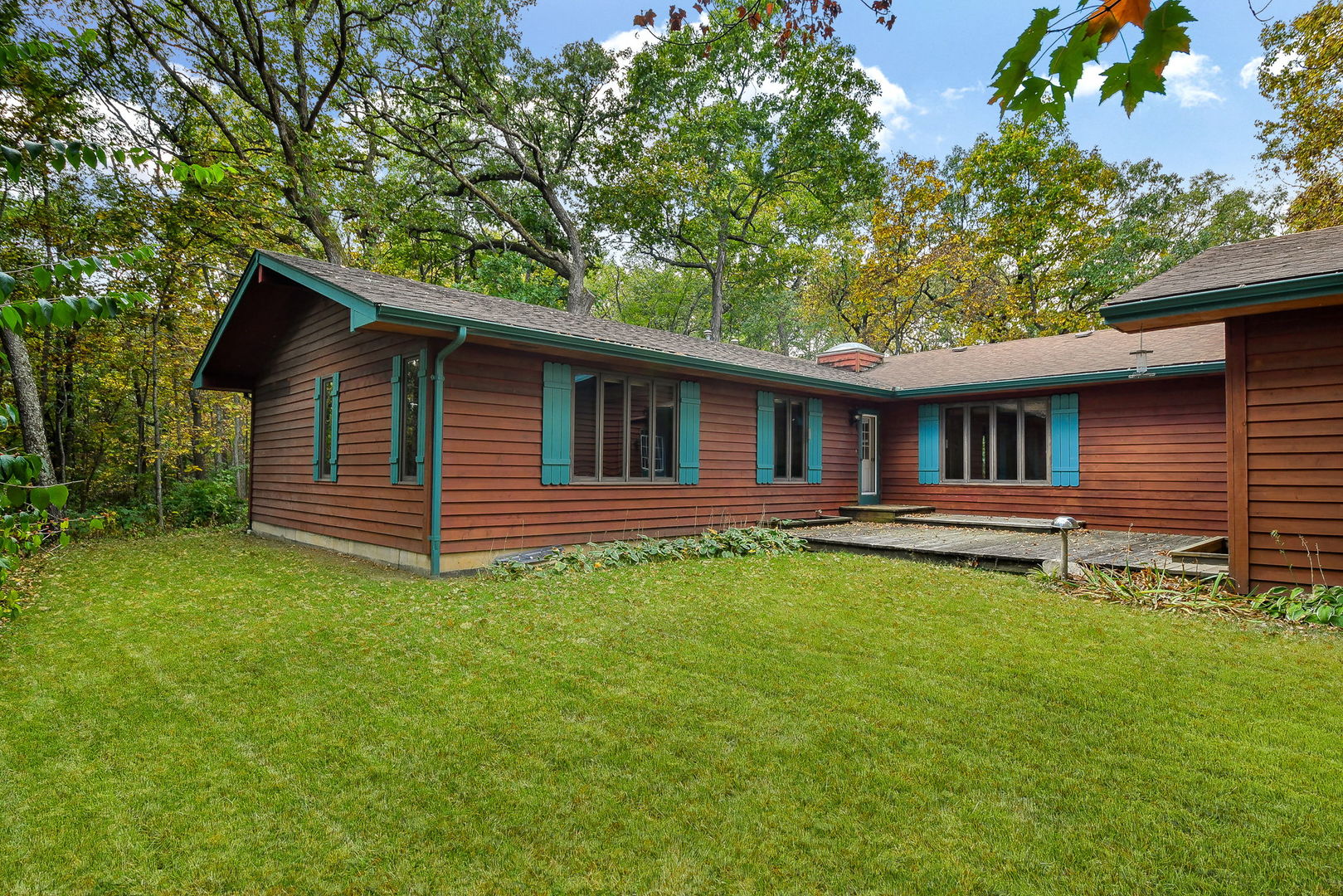 6N347 Old Homestead Road