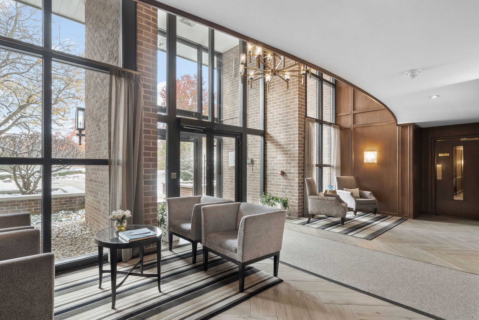 3 Oak Brook Club Drive Unit: E207