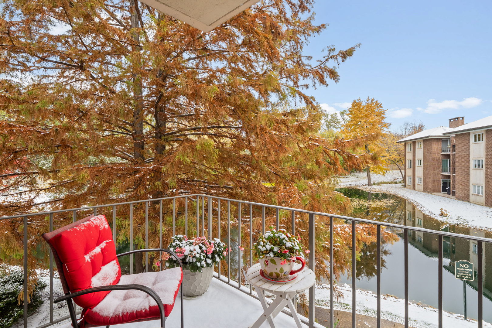 3 Oak Brook Club Drive Unit: E207