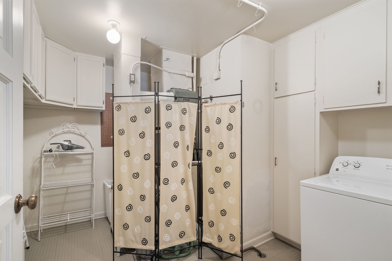 3 Oak Brook Club Drive Unit: E207