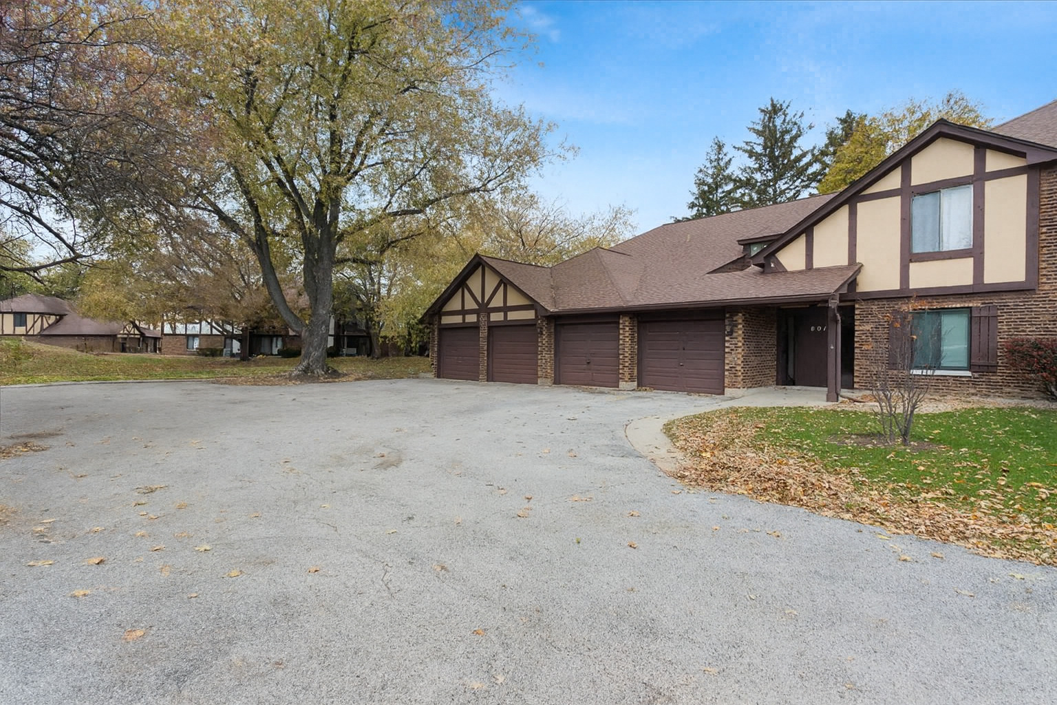 1601 Thames Court Unit: A