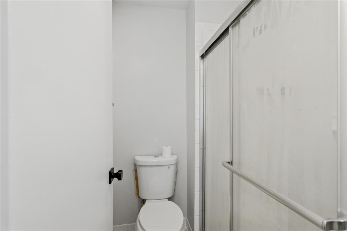1601 Thames Court Unit: A