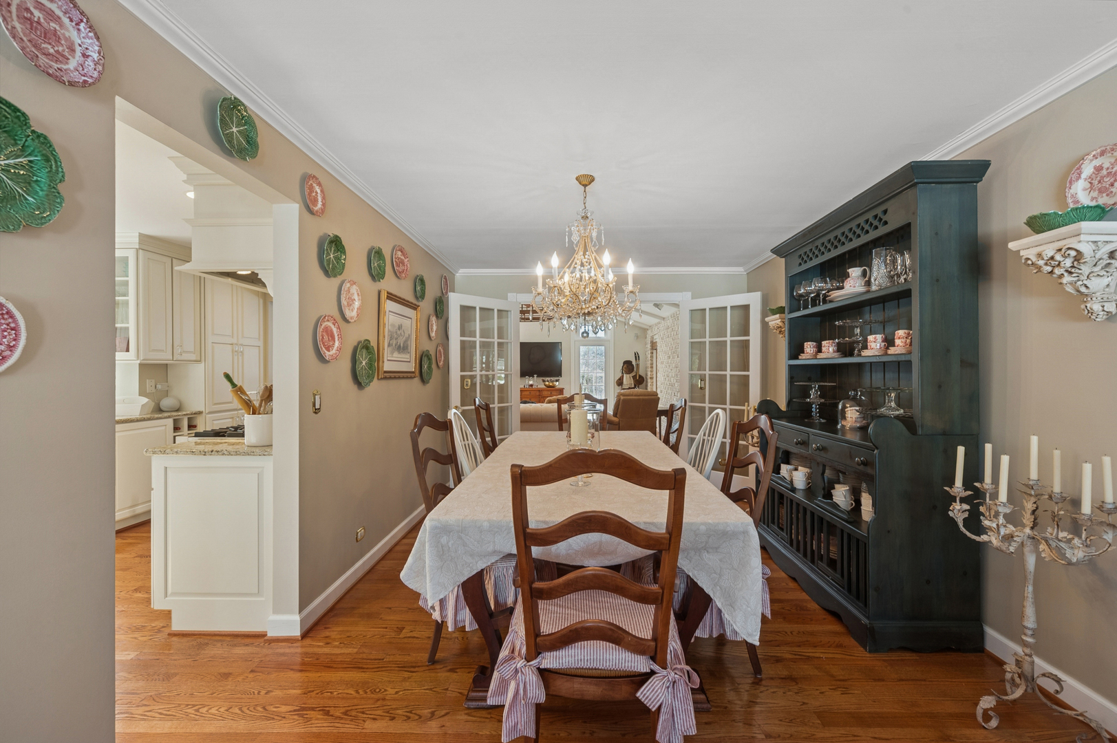 706 Cherry Court
