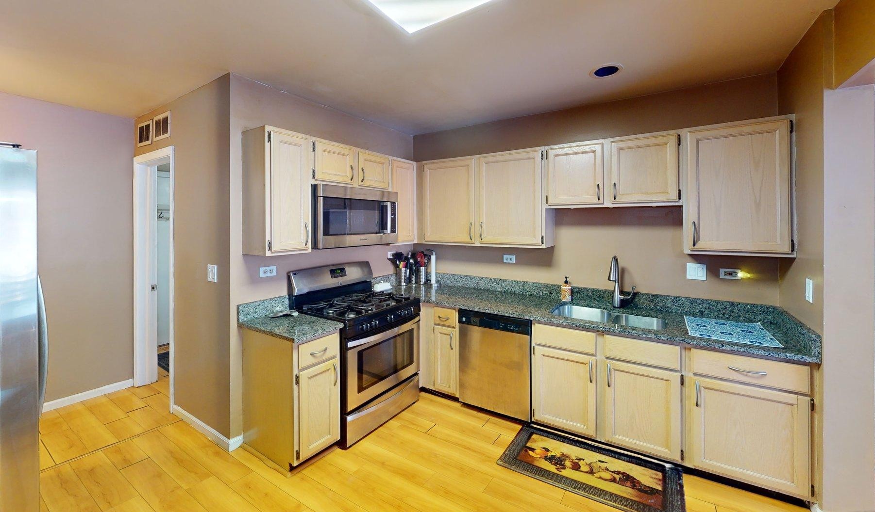 244 Millers Crossing Unit: 244