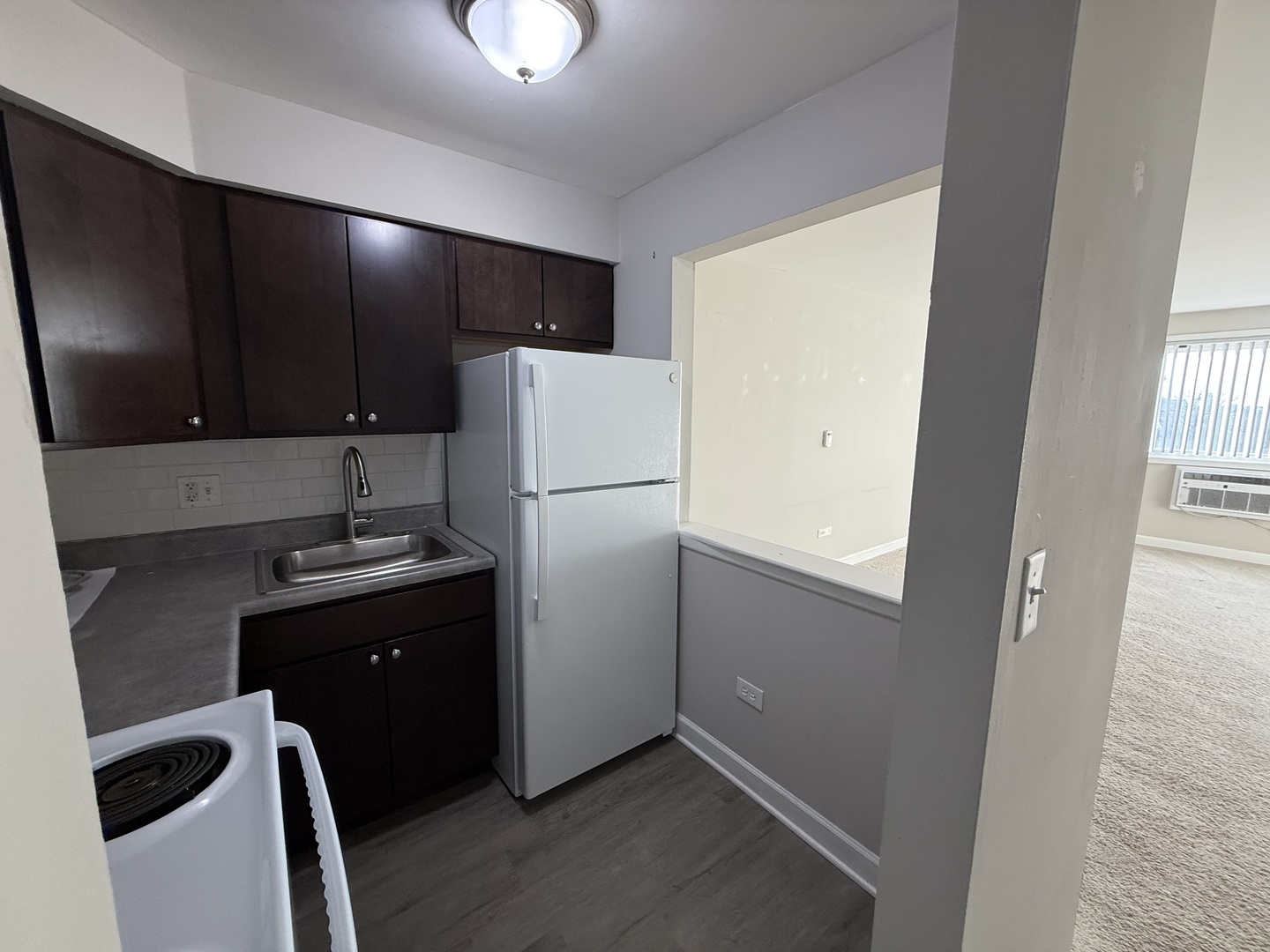 7300 W North Avenue Unit: 3B