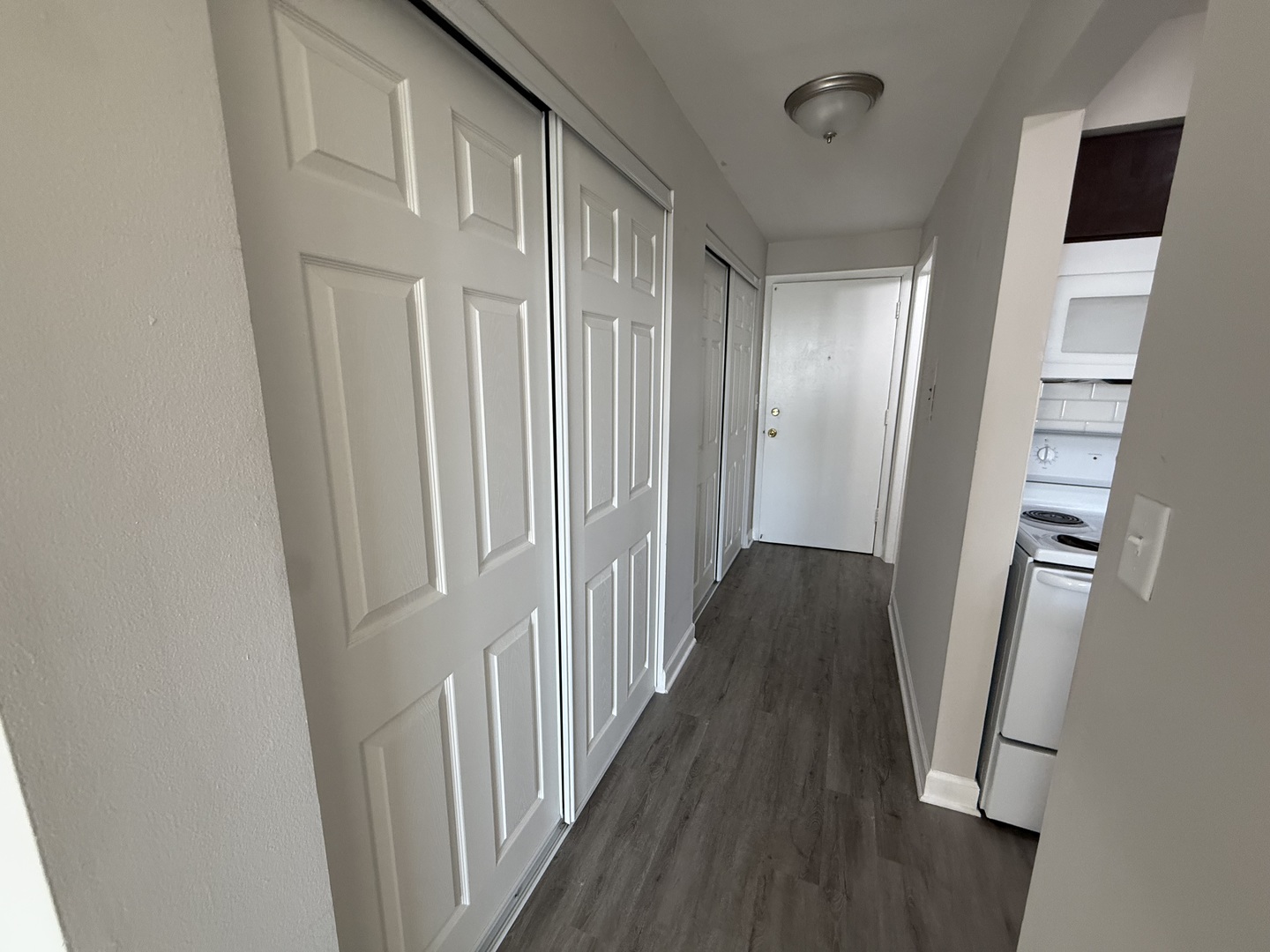 7300 W North Avenue Unit: 3B