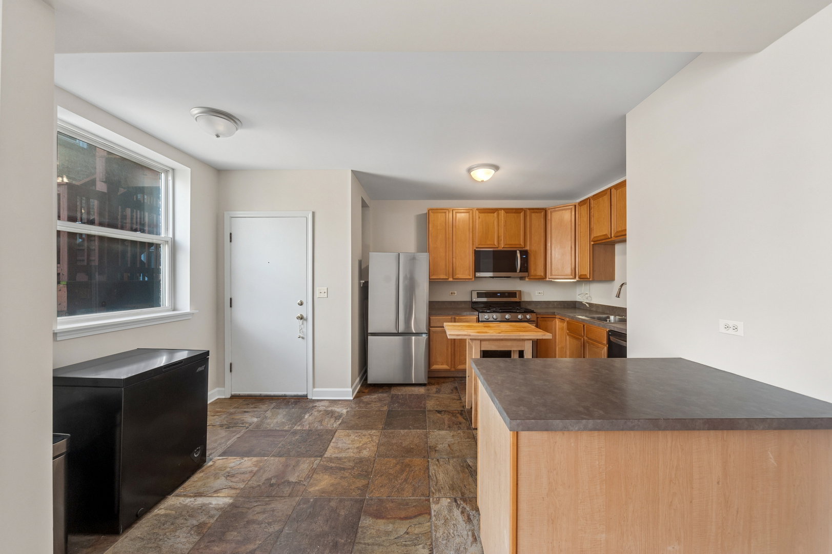 2002 W Estes Avenue Unit: 1