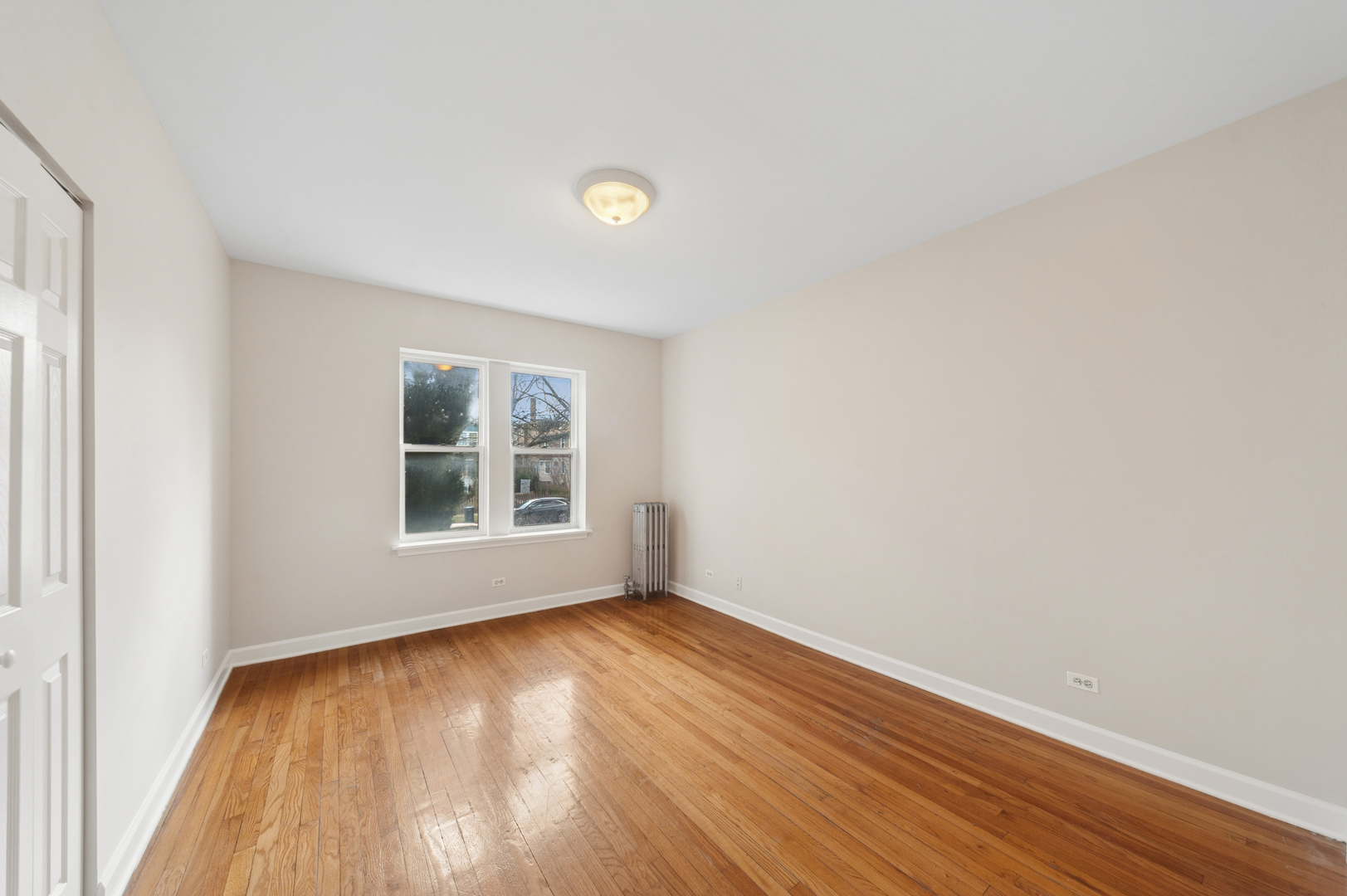 2002 W Estes Avenue Unit: 1