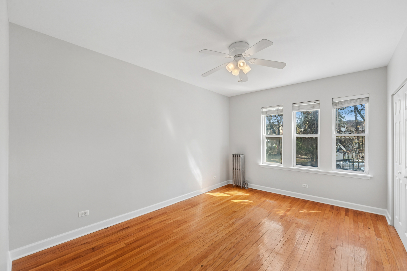 2002 W Estes Avenue Unit: 1