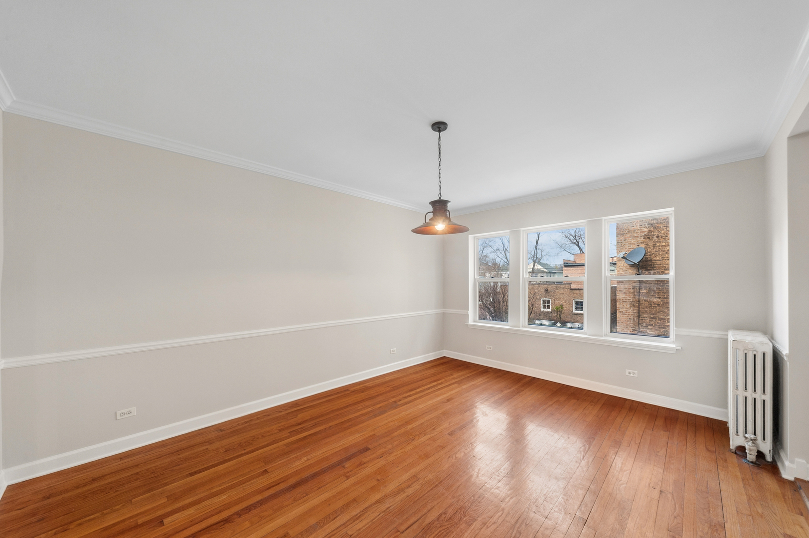 2002 W Estes Avenue Unit: 1