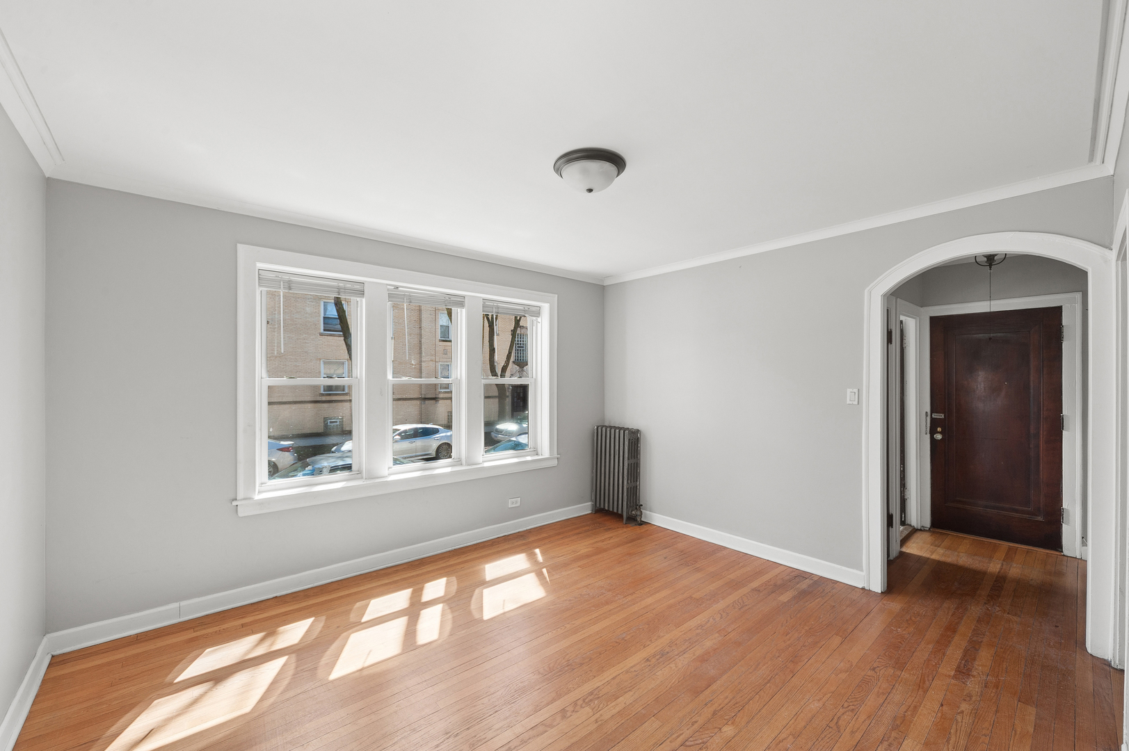 2440-42 W Ardmore Avenue