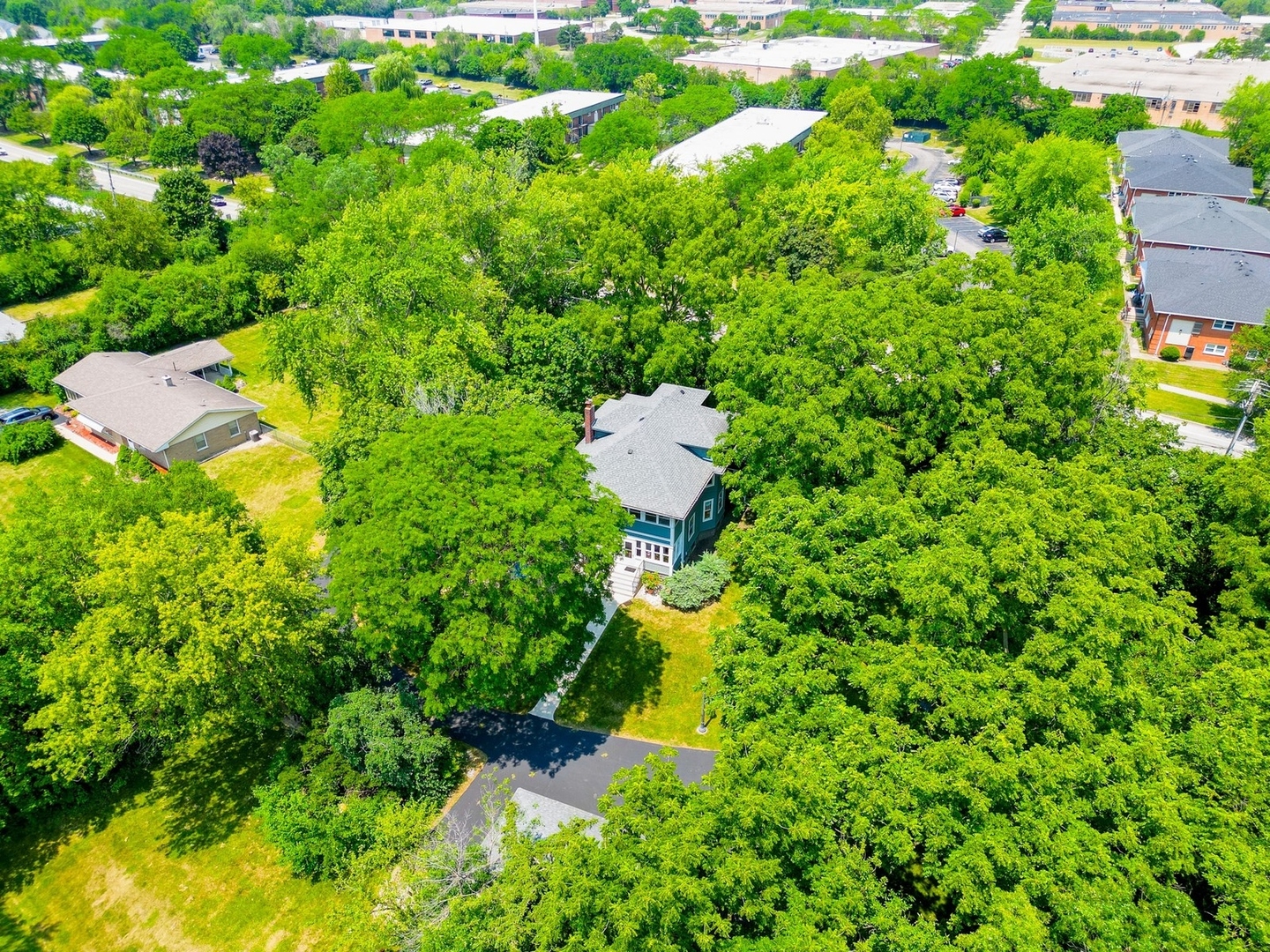1492 W Irving Park Road