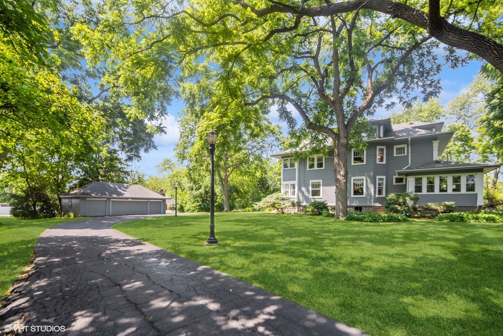 1492 W Irving Park Road