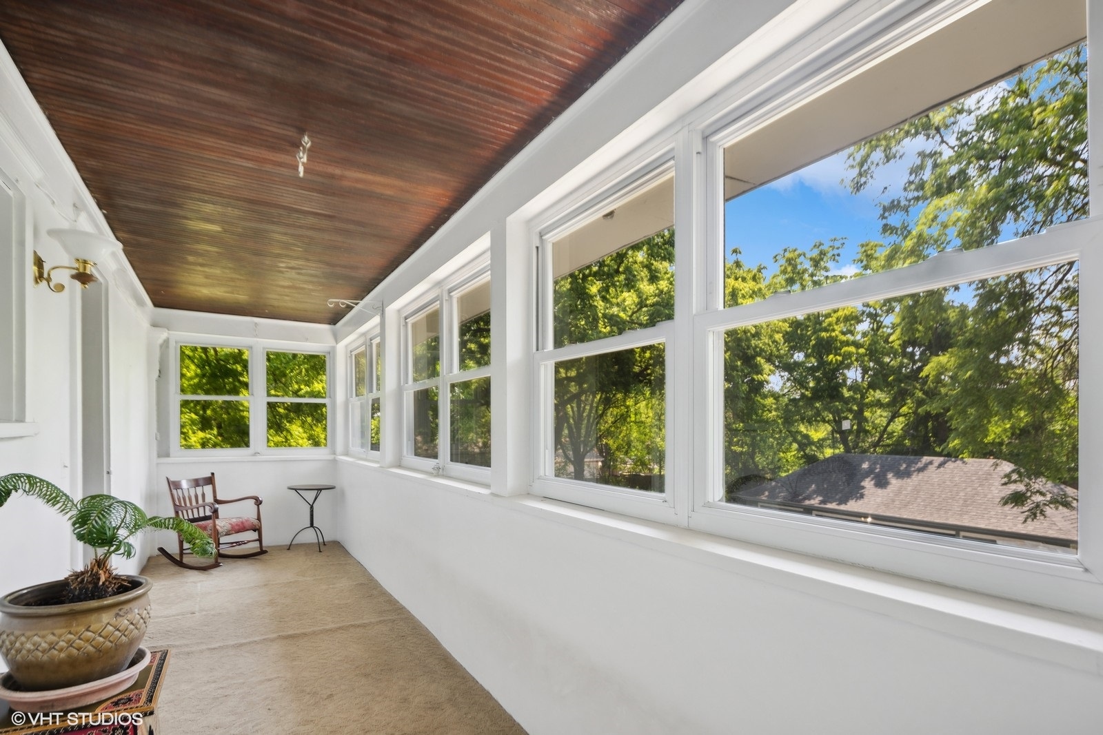 1492 W Irving Park Road