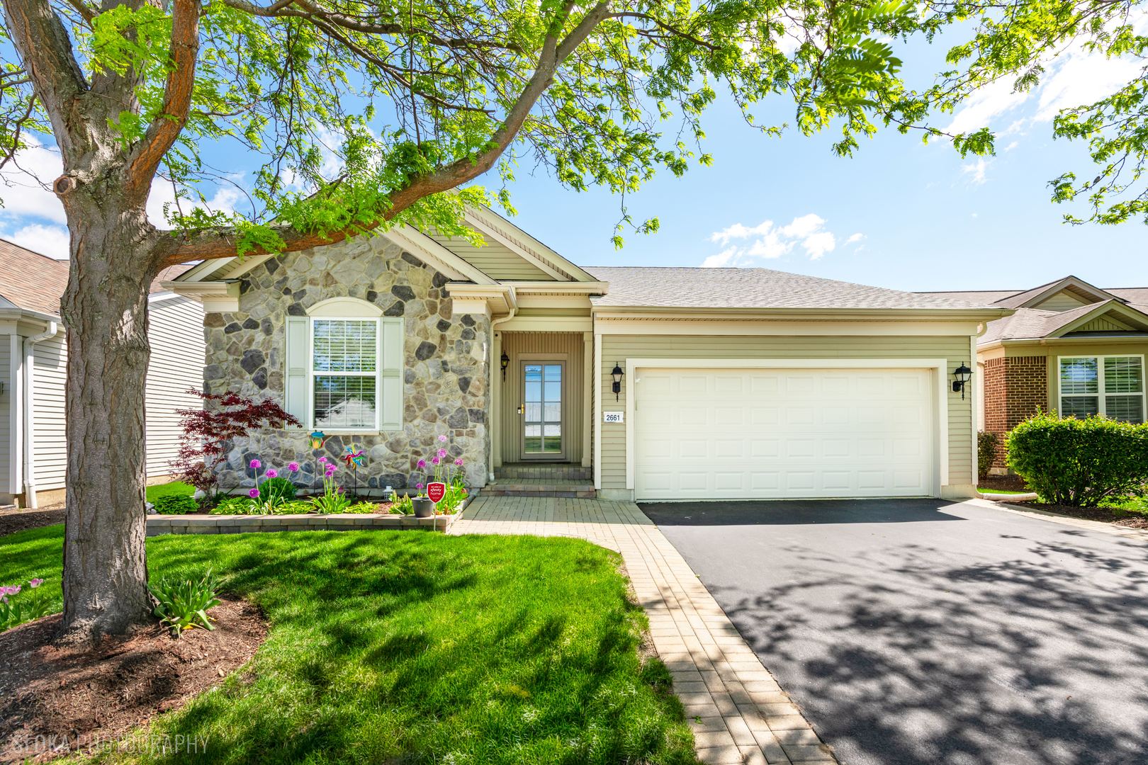 2661 Venetian Lane