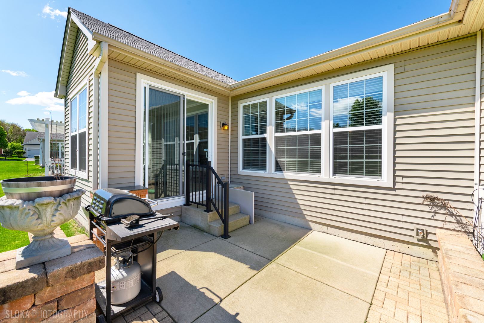 2661 Venetian Lane
