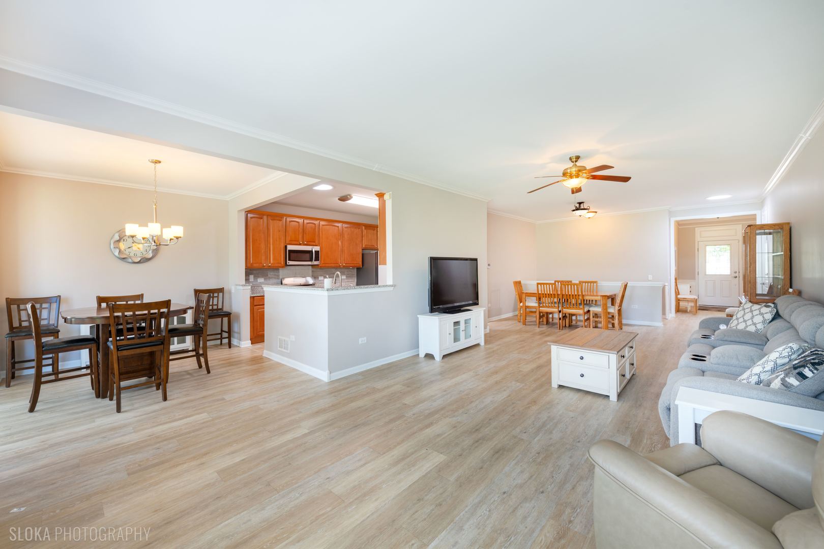 2661 Venetian Lane
