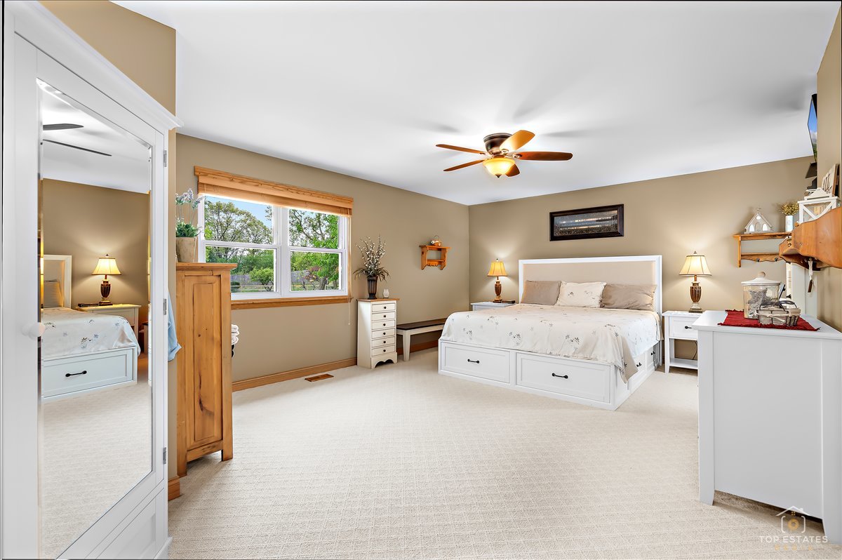 312 Greenview Drive