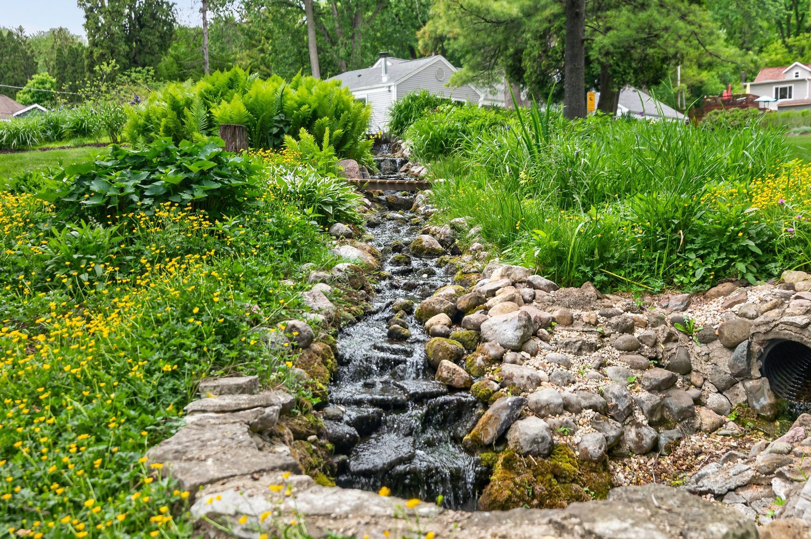 166 Mohawk Trail