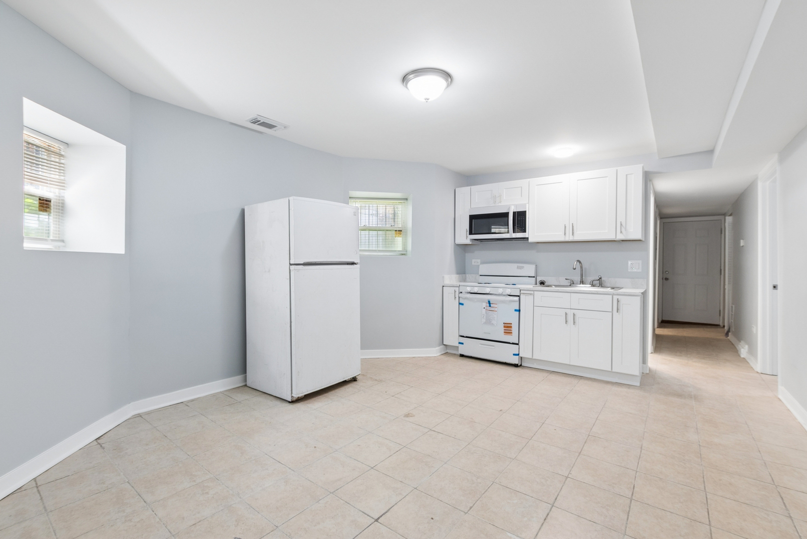1404 S Hamlin Avenue Unit: G