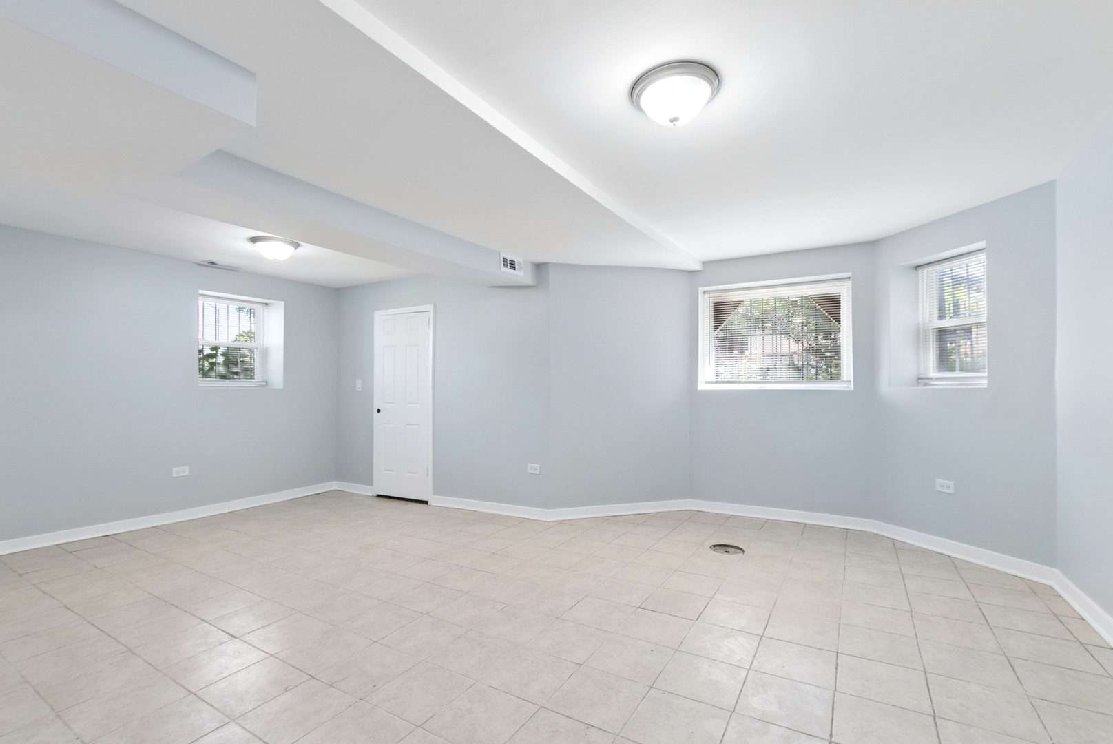1404 S Hamlin Avenue Unit: G