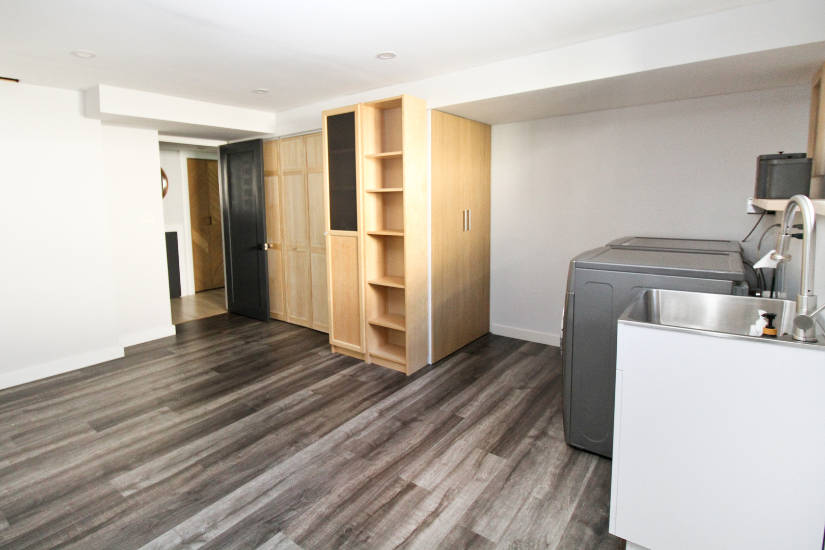 326 MILAN Court